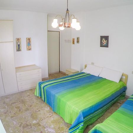 Condominio Sole - Agenzia Cocal Каорле Екстер'єр фото