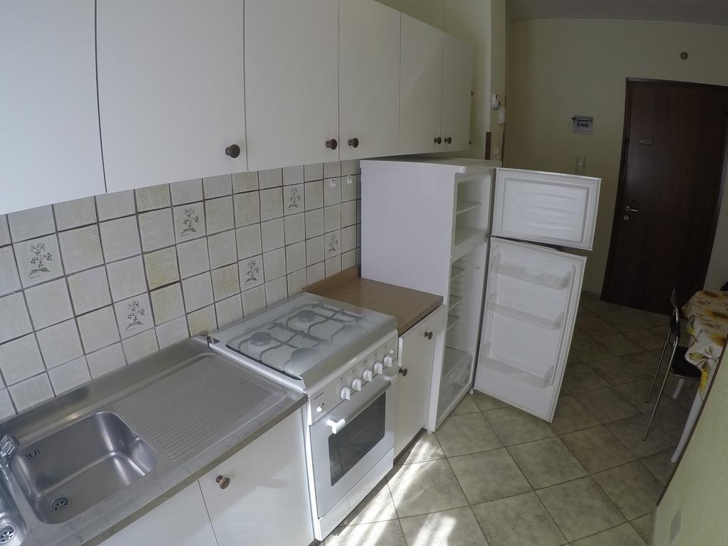 Condominio Sole - Agenzia Cocal Каорле Екстер'єр фото
